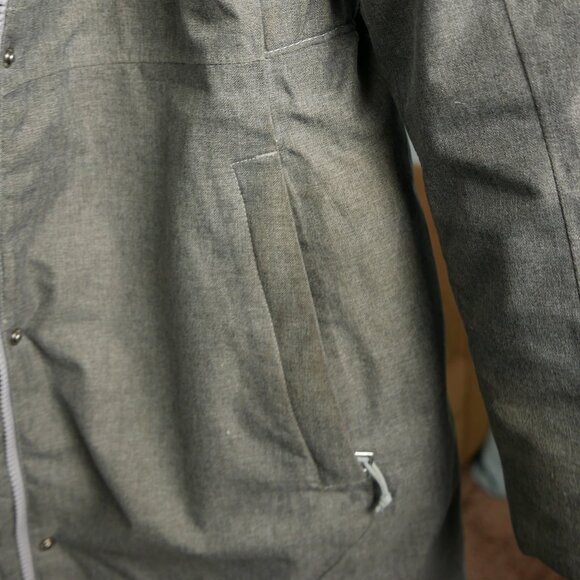 Grey Down Winter Arctic Coat with Hood and Removable Fur Fringe, Large - Picture 7 of 7